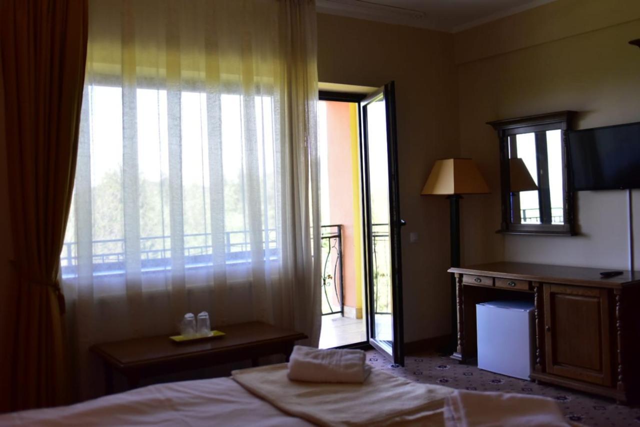 Bellavista Brasov Hotel Sacele Luaran gambar