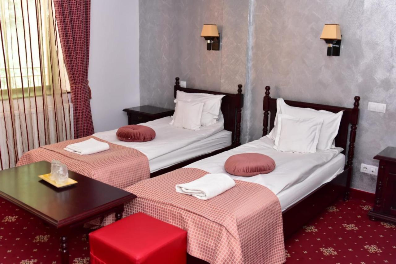 Bellavista Brasov Hotel Sacele Luaran gambar