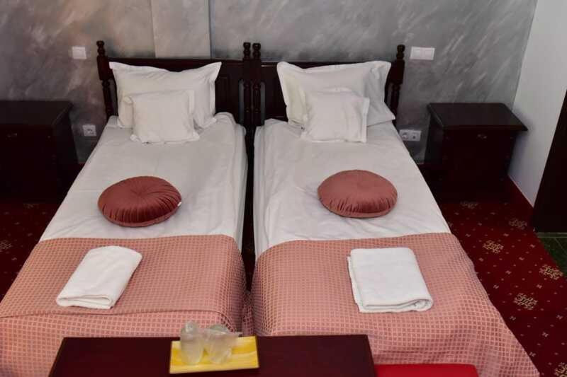 Bellavista Brasov Hotel Sacele Luaran gambar